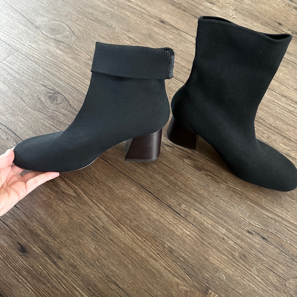 Celine Iconic Ankle Sock Boots (ca 2016) - new, soft ballerina knit - Picture 14 of 15